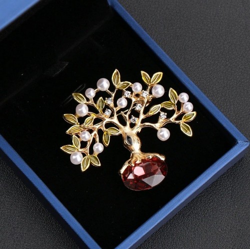 Tree life brooch - of,