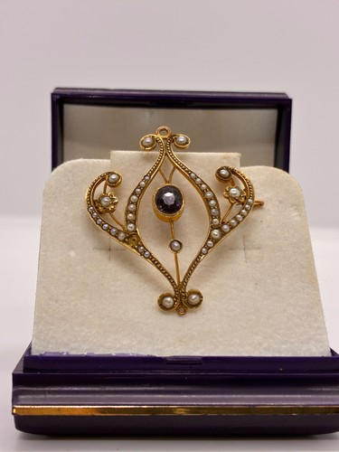9ct gold ornate - , scroll