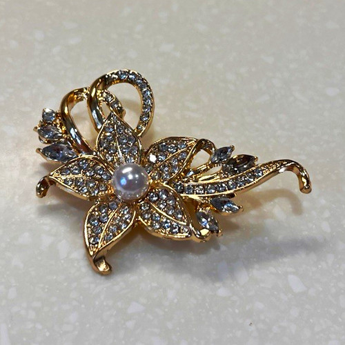 Gold tone floral - floral, faux