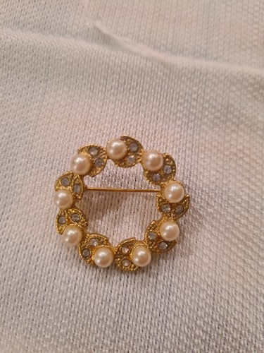 Vintage gold tone faux - vintage,
