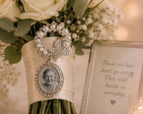 Memorial photo wreath - memorial,