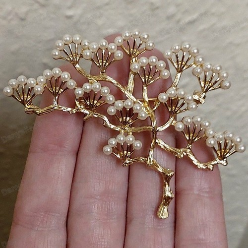Pearl flower bride brooch art - pearl,