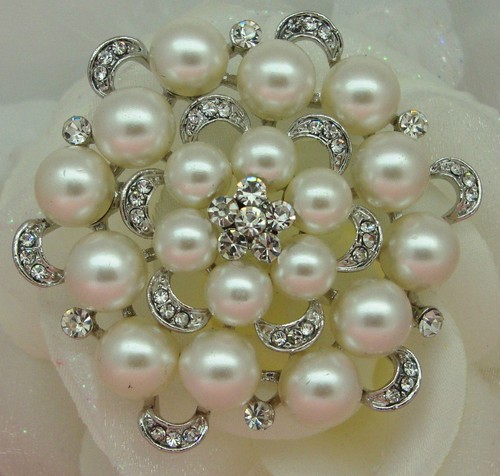 Large silver tone cream faux - tone,